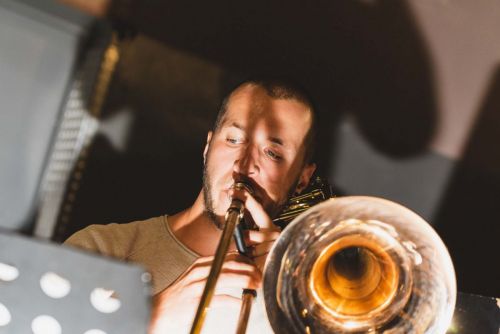 Tentett Probe Stadtgarten