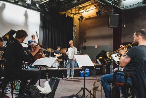 Tentett Probe Stadtgarten